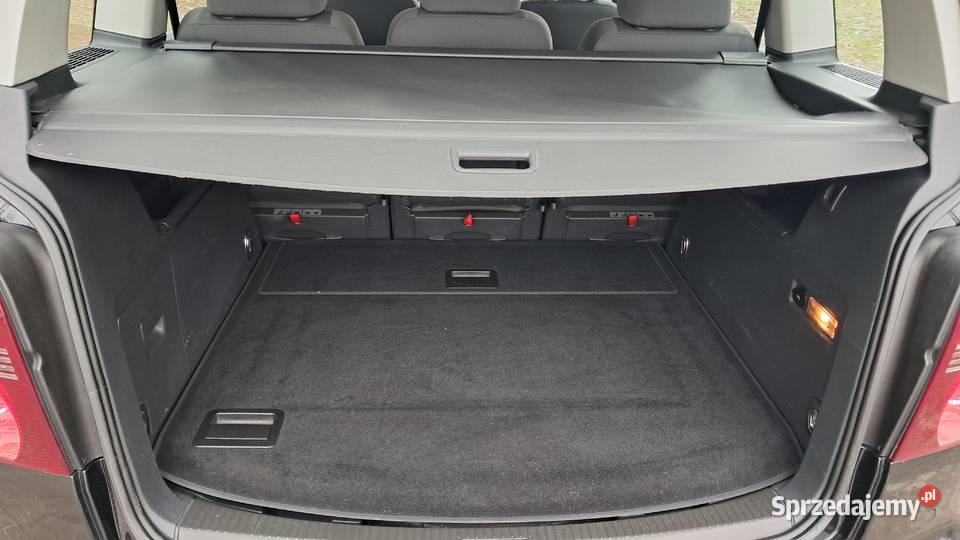 OkazjaŚliczny Touran manualna sprzedam