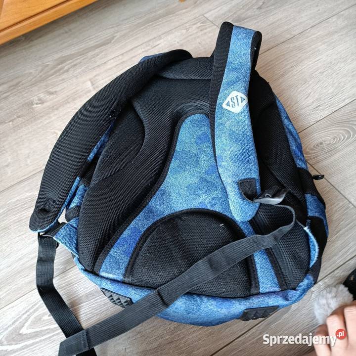 plecak szkolny marki StRight z kolekcji Jeans Poznań sprzedam