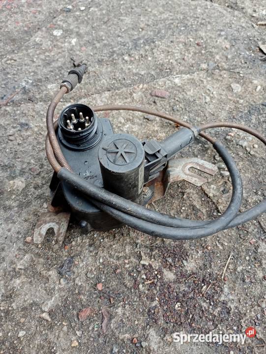 Siłownik tempomatu 8 360 043 e 3836 śląskie Zabrze