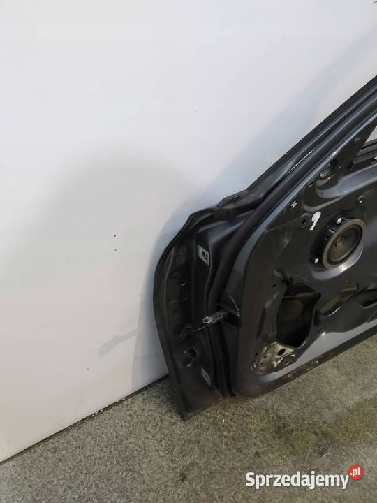 DRZWI PRAWE PRZÓD B39 Bmw Seria 3 VI 2011 2018