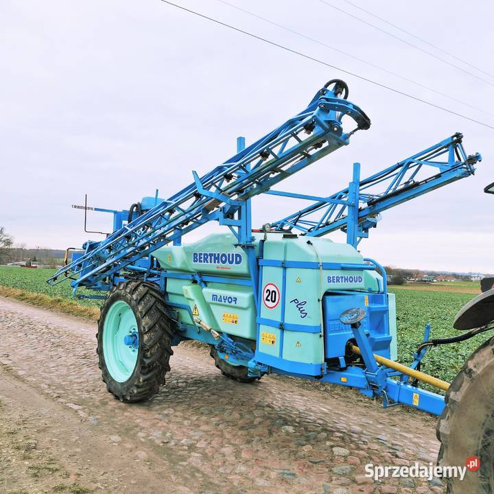 Opryskiwacz Berthoud Mayor 2500l 2421m Arag nieuszkodzony Strzelno