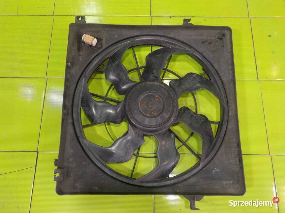 HYUNDAI SANTA FE 22 CRDI 12r wentylator sprzedam