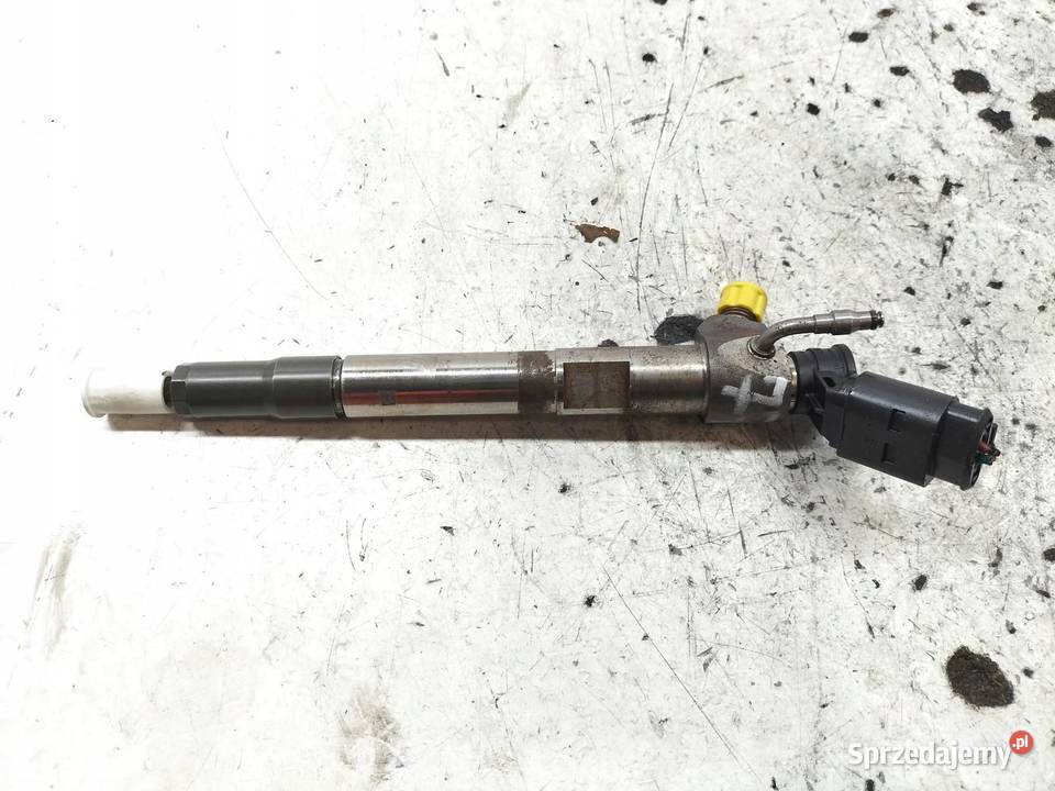 WTRYSKIWACZ 338002U000 16 CRDI Hyundai i30 III świętokrzyskie sprzedam