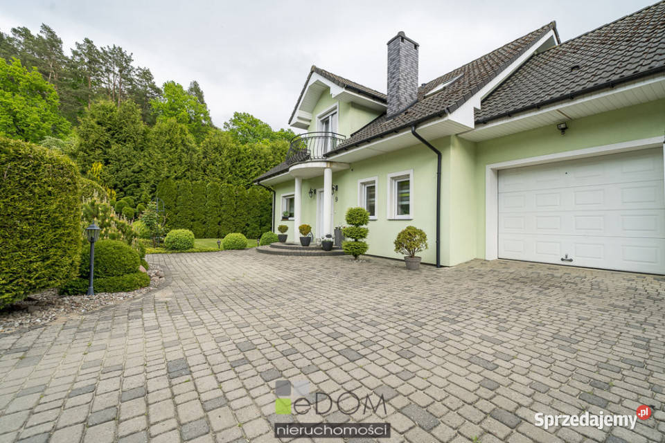 Sprzedaż domu wolnostojącego Łupowo 16006m2 asfalt sprzedam