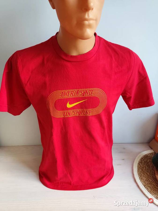 Koszulka Nike czerwona There is no finish line Głuchołazy