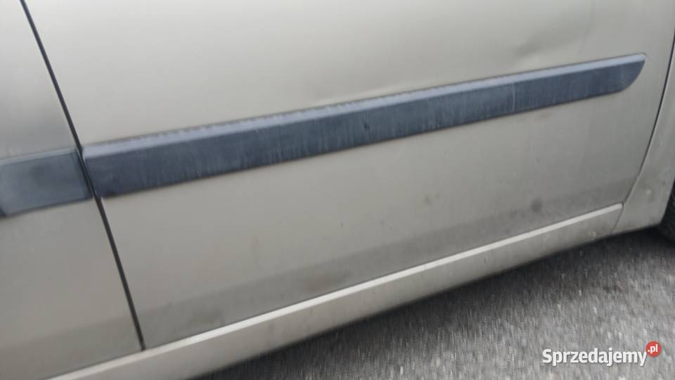 Auto uszkodzone uszkodzony Scenic Rzeszów sprzedam