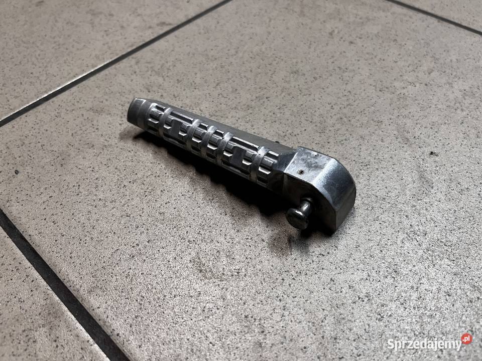 Podnóżek pasażera prawy Yamaha X 125 250 0913 Brzeszcze