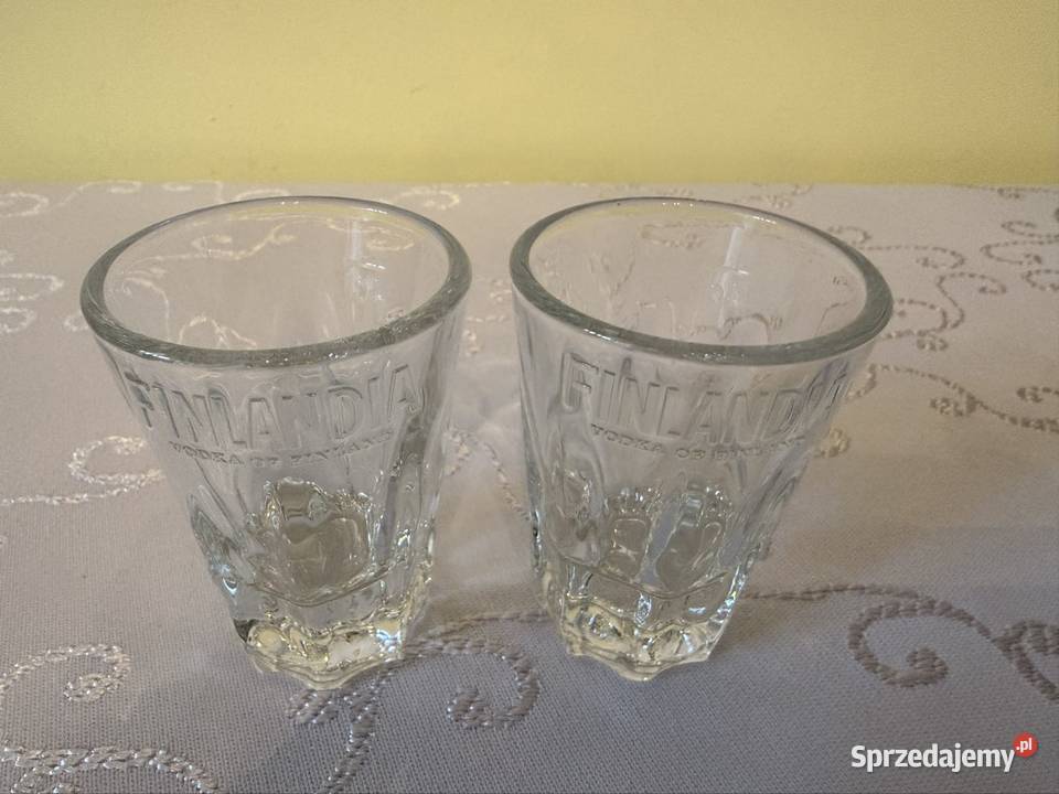 Kieliszki Finlandia Vodka tłoczone Grube Szkło z Czerwionka-Leszczyny sprzedam