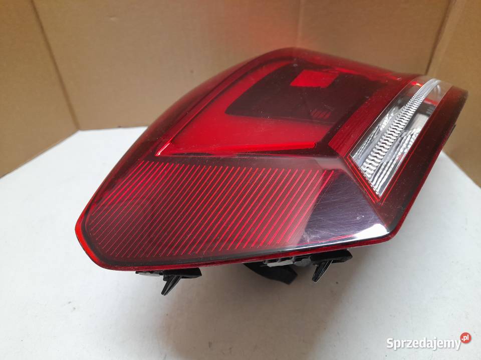 VW Golf VII 7 Sportsvan Lift LED lampa tylna tył lewe Goleniów