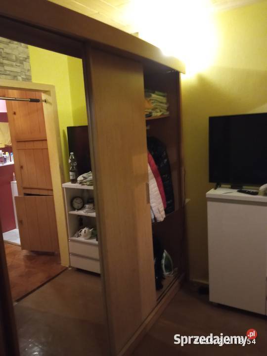 Duża trzydrzwiowa szafa Solidna wszechstronna 205cm Szafy i garderoby Jastrzębie-Zdrój