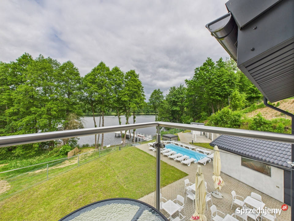 Obiekt hotelowy jeziorem na Mazurach 10844zł/m2