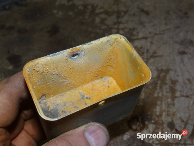 pokrywa regulatora napięcia Junak Elmot org lubuskie Żary