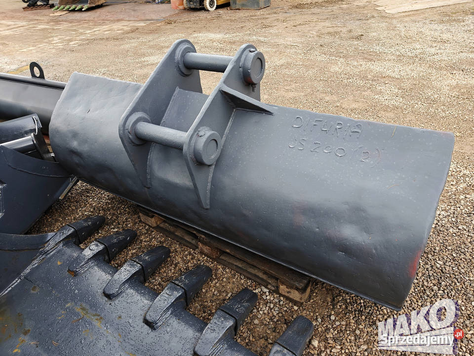 Łyżka skarpowa TCH 210 Miller fi 80 fi 80310450 Osprzęt roboczy Ostrowiec Świętokrzyski