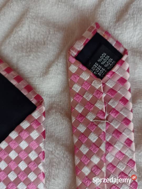 Landisun of HimalayaRóżowy bogato zdobiony Kraków