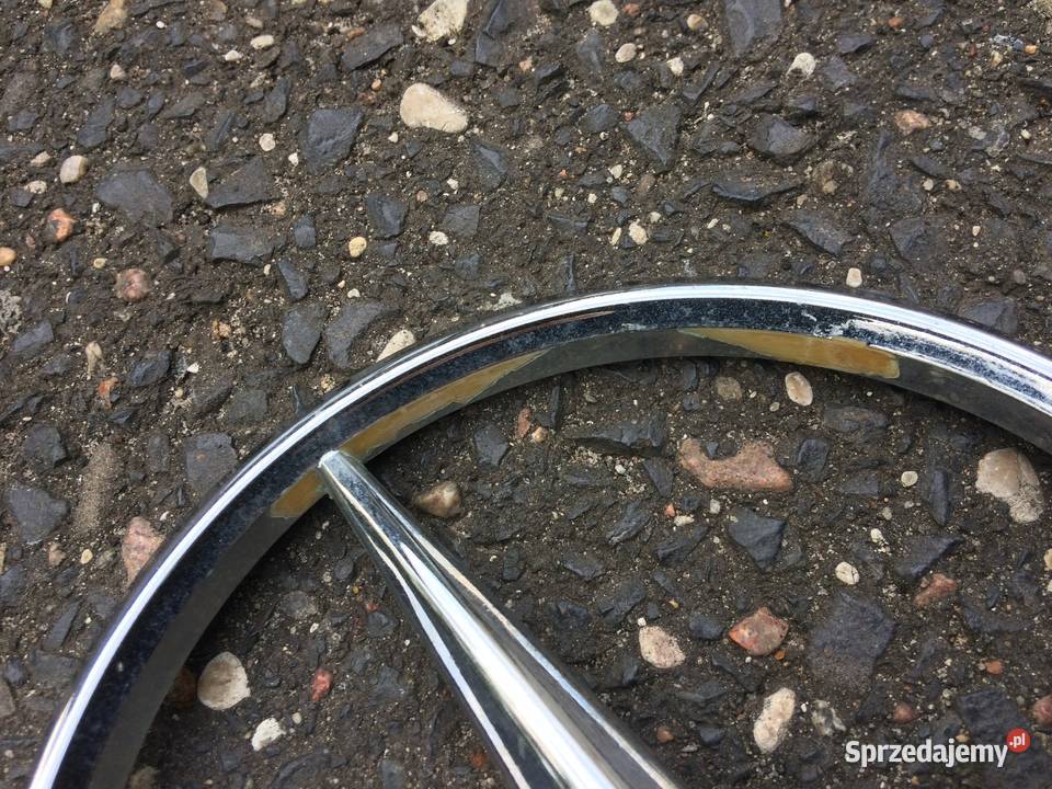 Gwiazda emblemat grilla Mercedes MB100 MB 100 Karoseria