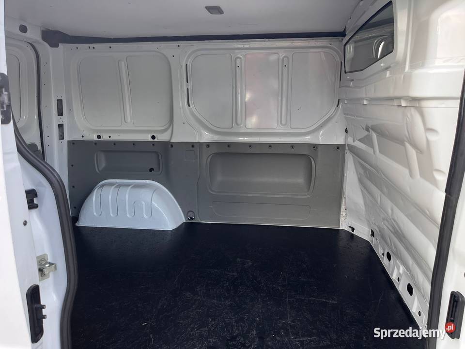 Renault Trafic 20 dci SUPER STAN