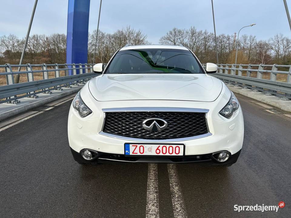 Infiniti QX70 uszkodzony silnik panewki 37 L V6 Szczecin sprzedam