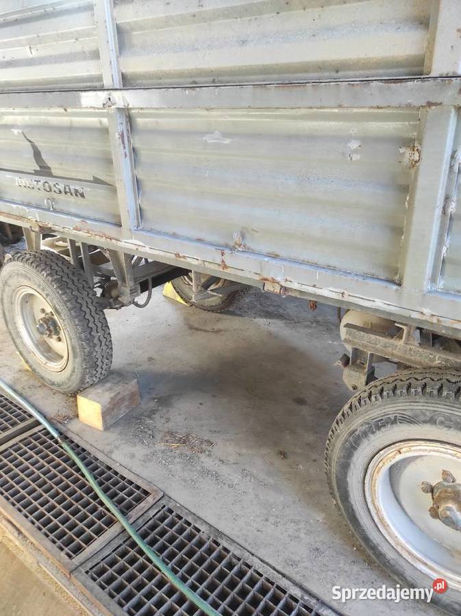 Przyczepa D 732 2 nieuszkodzony Przyczepy rolnicze podkarpackie Dębica