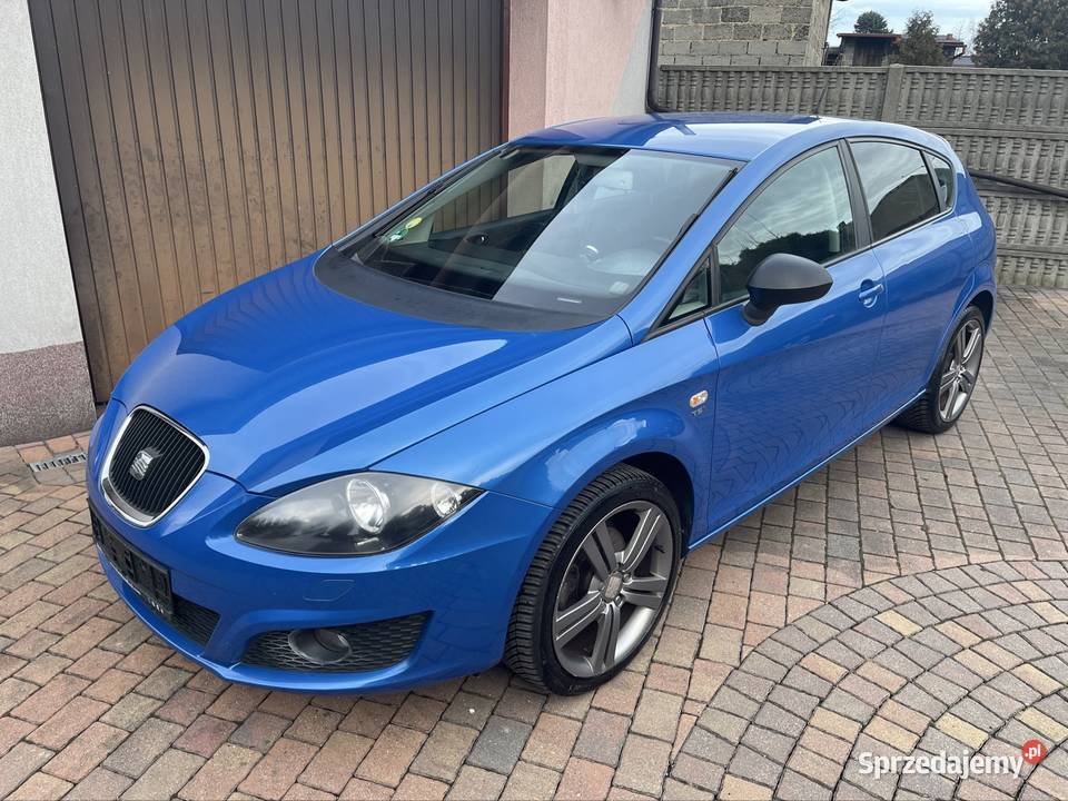 Seat Leon 14 Benzyna Nowy Silnik Nowe Turbo Nowe niebieski Częstochowa