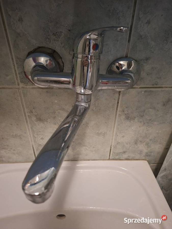 Bateria łazienkowa umywalkowa ścienna chromowana mazowieckie sprzedam