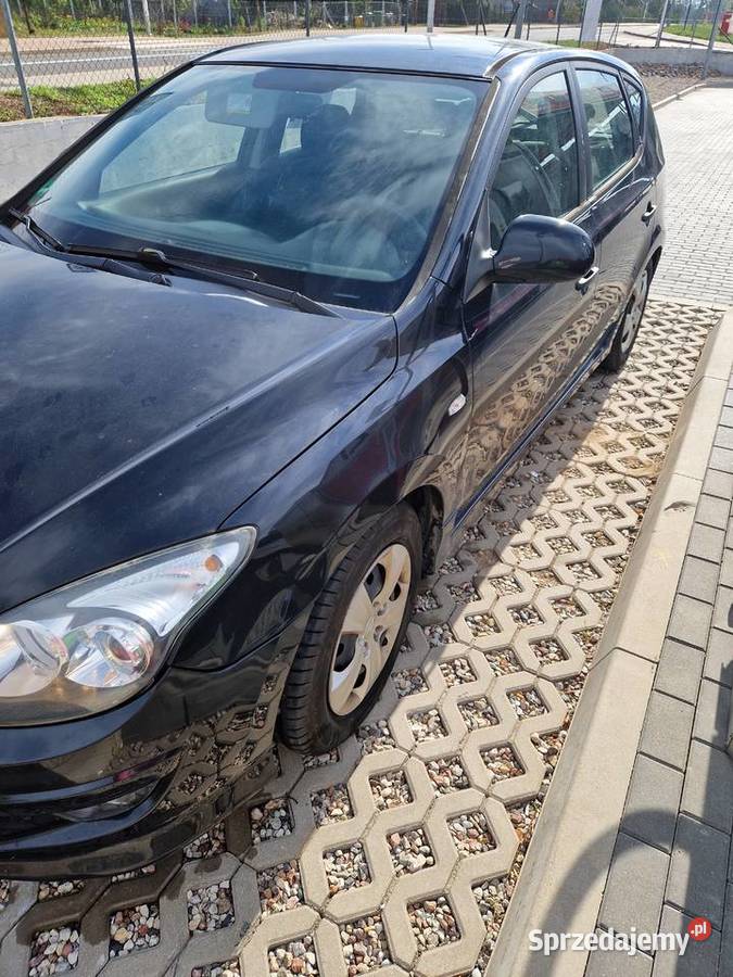 Hyundai i 30 silnik 14 r2011 przebieg 167 80KM Kowale Oleckie sprzedam