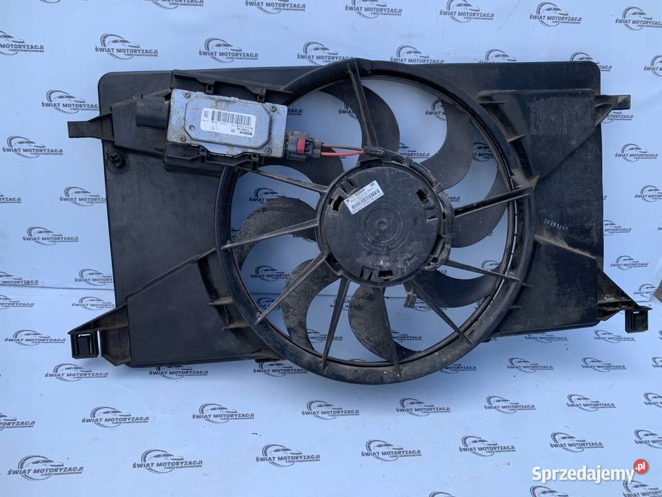 FORD FOCUS MK3 III 12r wentylator chłodnicy Rok produkcji 2012 Kielce