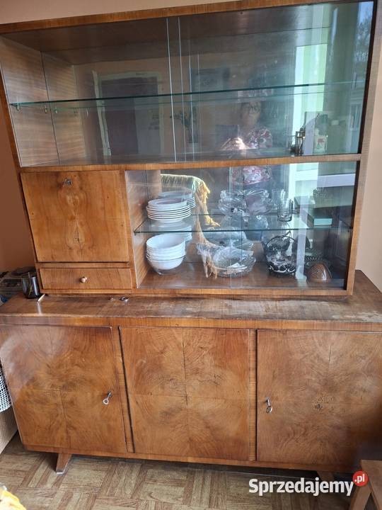 kredens pokojowy z lat 60 tych PRL Kredensy i witryny Warszawa