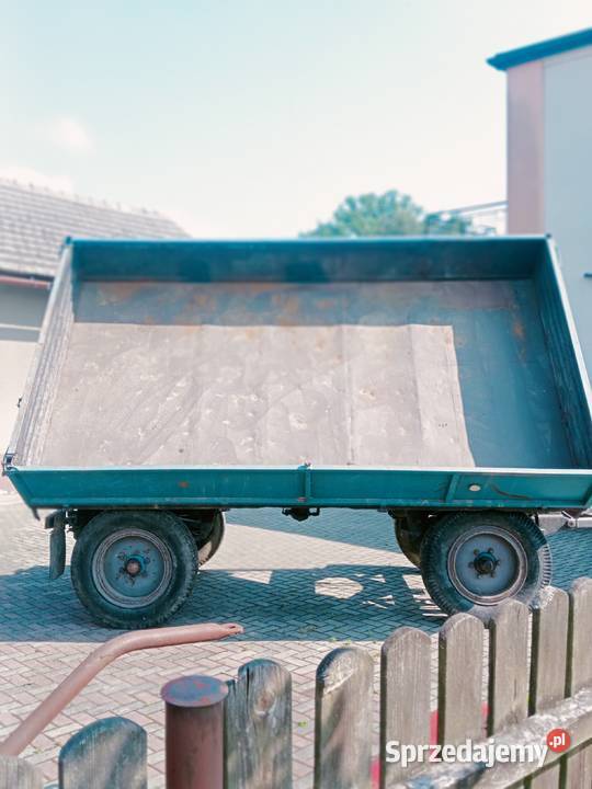 Sprzedam przyczepę Sanok D47
