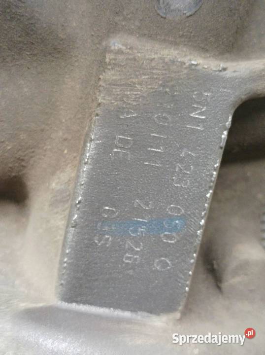 MAGLOWNICA PRZEKŁADNIA EUROPA 5N1423050Q