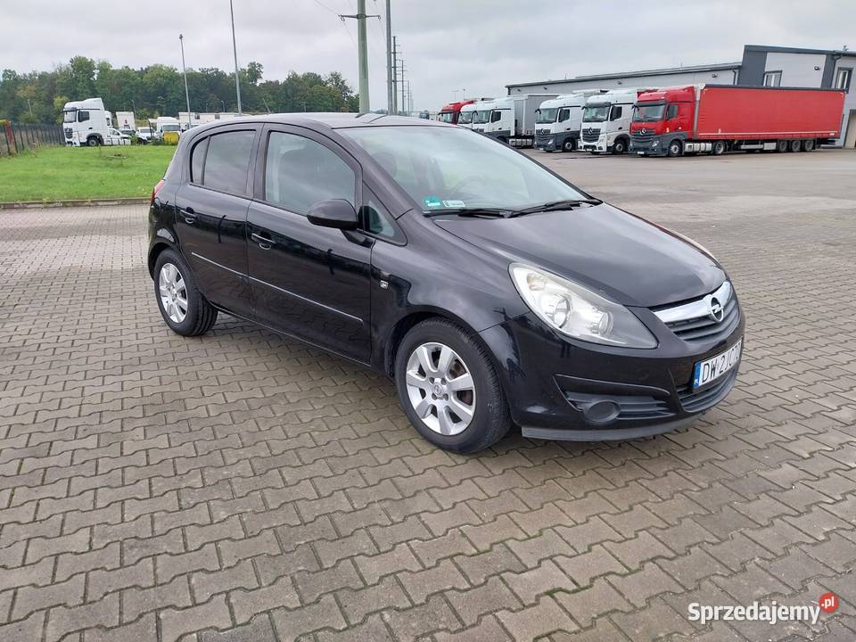 OPEL CORSA 12 benzyna 2010 R Wrocław