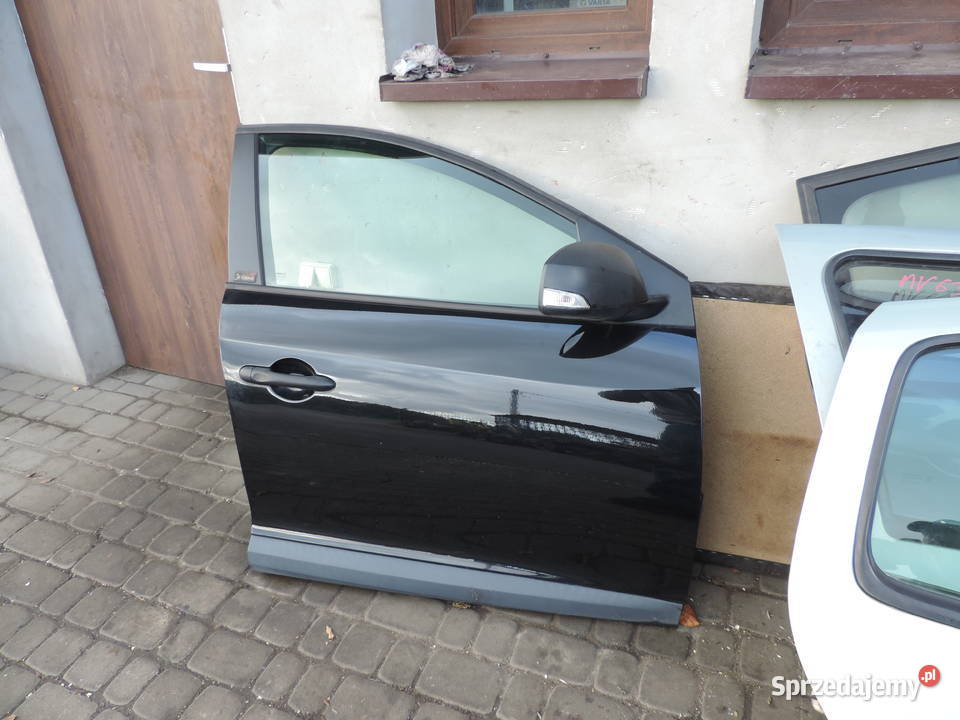 DRZWI PRAWY PRZÓD PRAWE PRZEDNIE RENAULT MEGANE Rok produkcji 2010