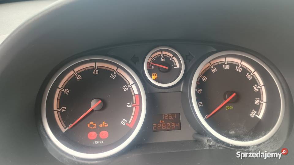 Opel Corsa D 12 Corsa Gołyszyn