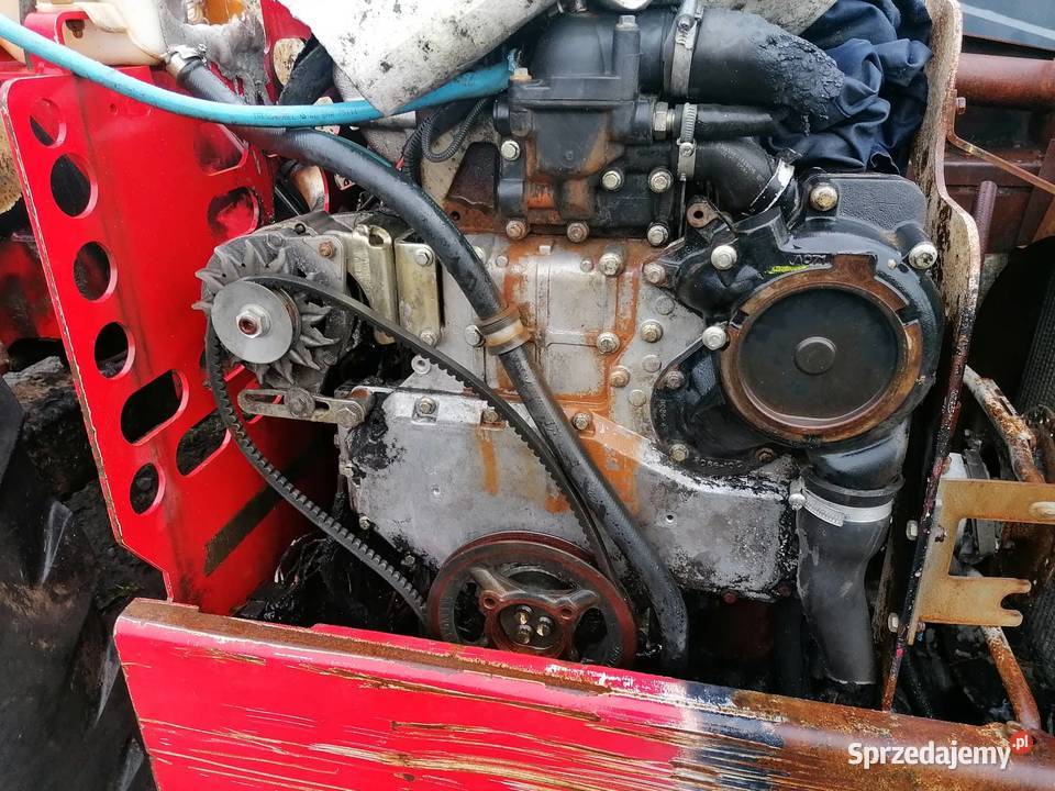 Błotnik Massey Ferguson wielkopolskie Wilkowo