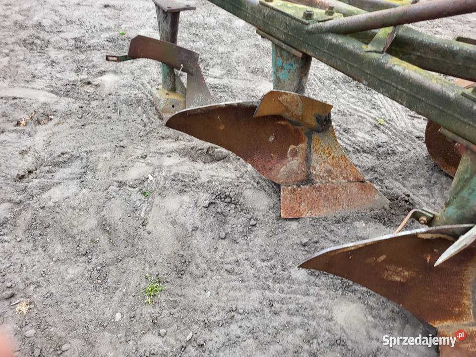 Pług 3 skibowy Miedniewice