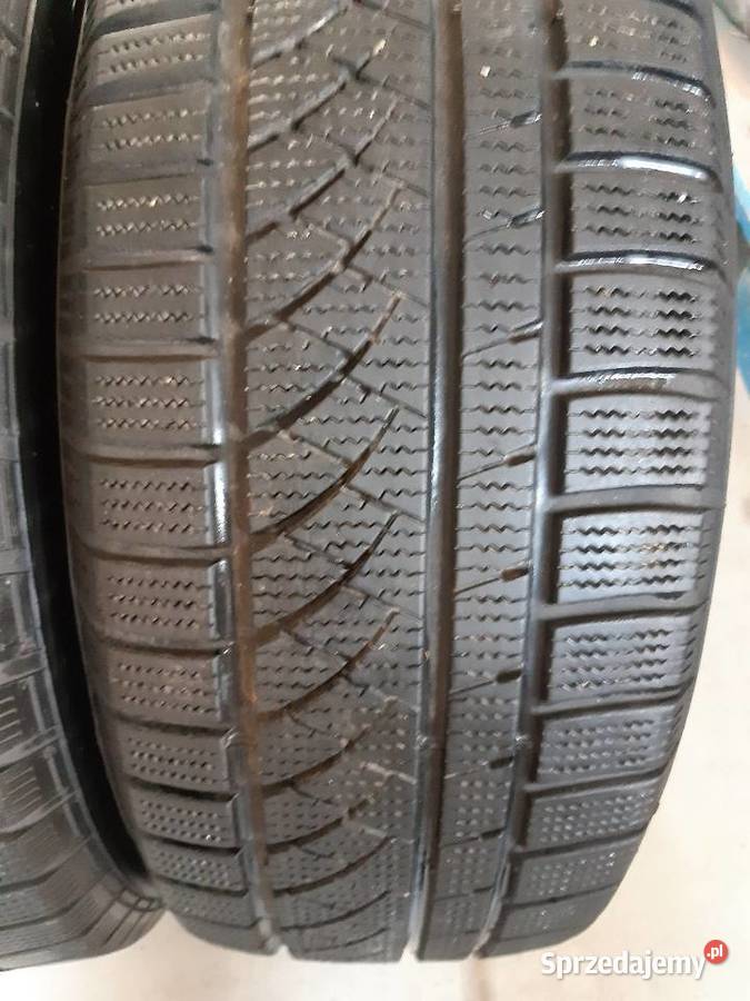 Opony zimowe 225 60 17 CHAMPIRO 2020r Łososina Dolna