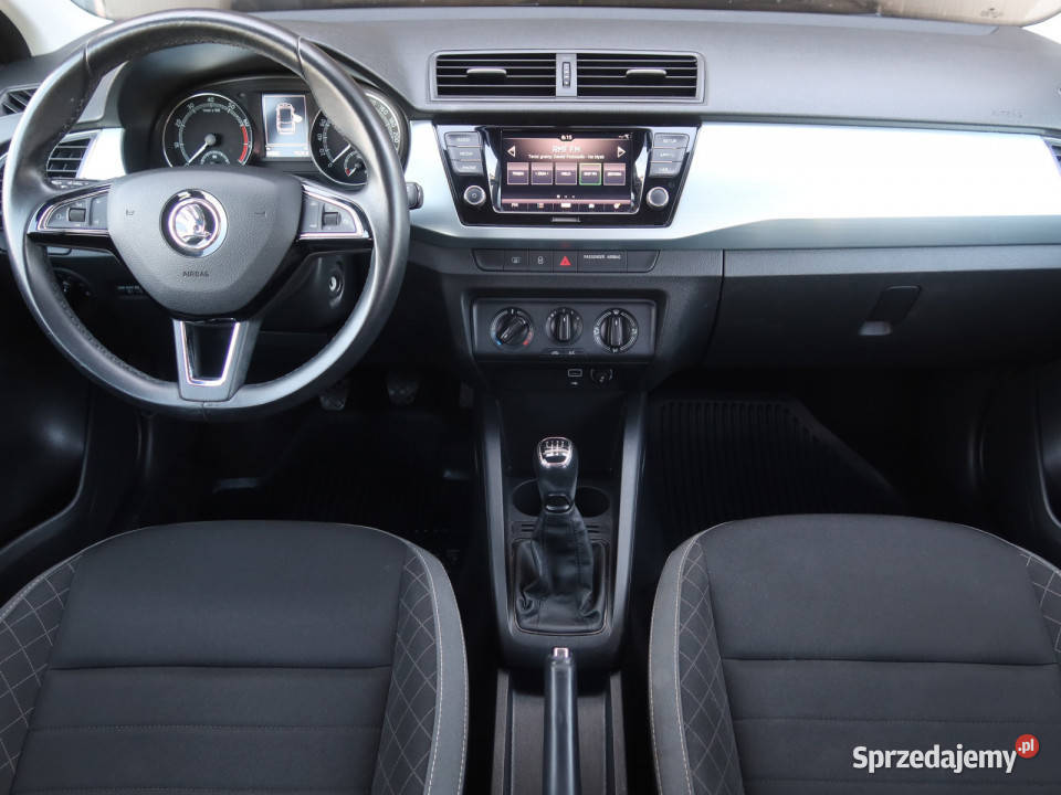 Skoda Fabia 10 TSI radio Katowice