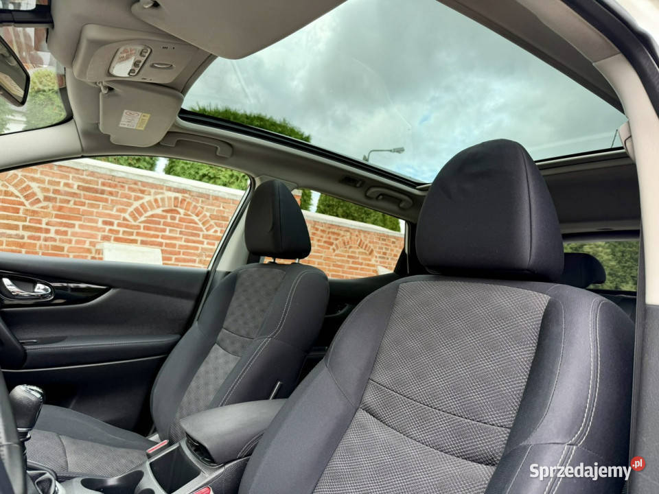 Nissan Qashqai 12i 115 Navi Kamery Panorama Nowy immobilizer Zwoleń