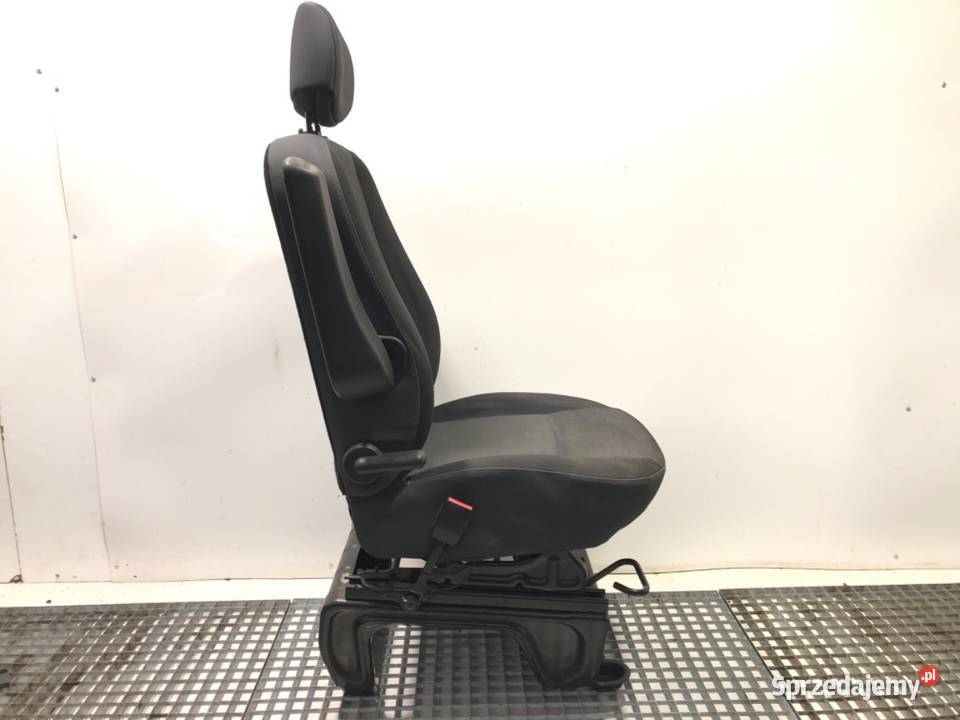 FOTEL LEWY PRZÓD RENAULT MASTER III Bus Fotele i kanapy