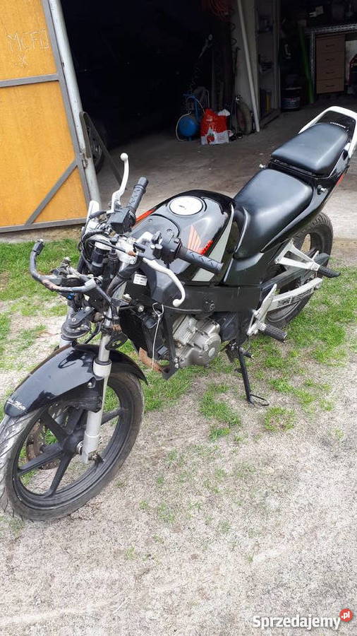 Sprzedam uszkodzoną hondę cbr 125r Honda Lisiec Wielki