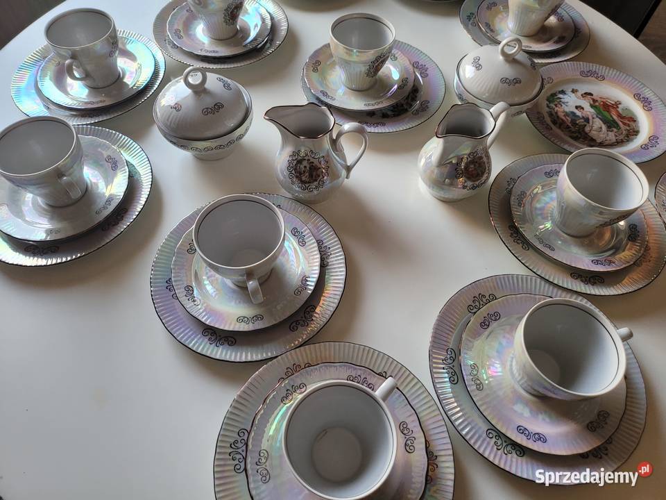 Przepiękny serwis kawowy 12 osób Jlmenau Komorów