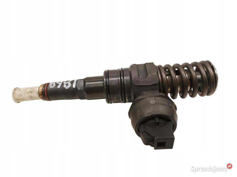 POMPOWTRYSKIWACZ 038130073AG 19 TDI VW Pompowtryskiwacze sprzedam