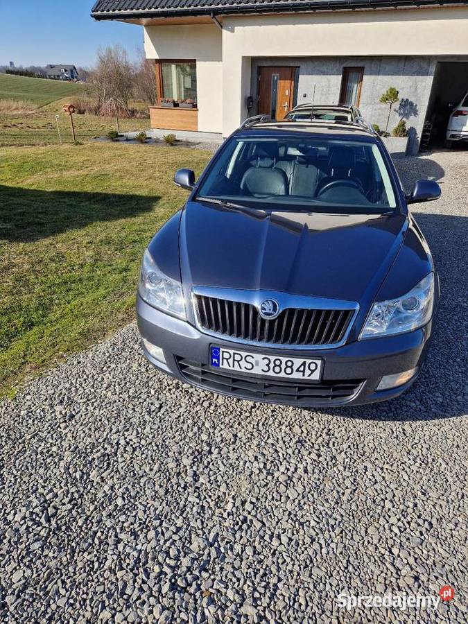 Octavia 2Fl uszkodzonajeżdżąca Ropczyce sprzedam