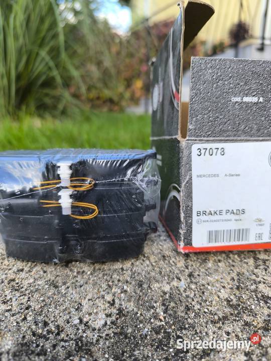 NOWE KLOCKI hamulcowe Mercedes A Klase