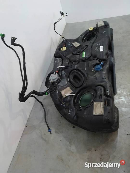 ZBIORNIK PALIWA BAK 57 Dodge Charger VII 2011 osobowe