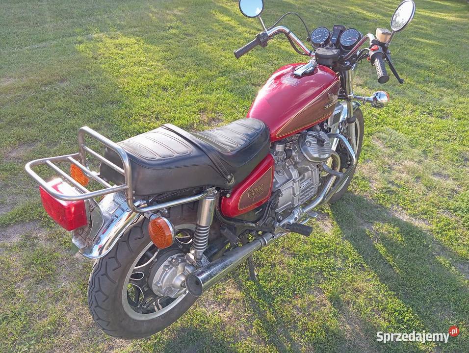 Honda CX 500 C Stan kolekcjonerski 18600 bagażnik