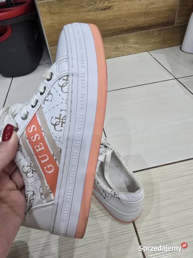 Guess trampki 36 Obuwie sportowe mazowieckie Warszawa