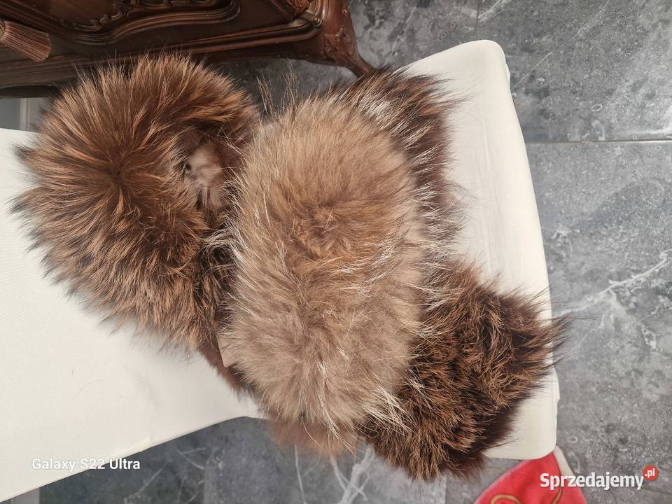 Kołnierz z jenota naturalny Skierniewice sprzedam