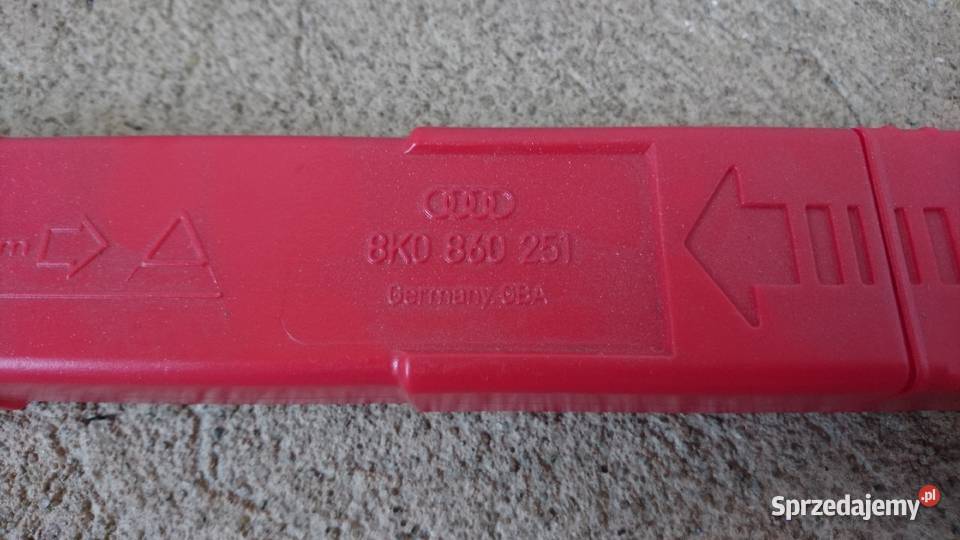 Etui pudełko na trójkąt Audi Rok produkcji 2011 śląskie Bielsko-Biała