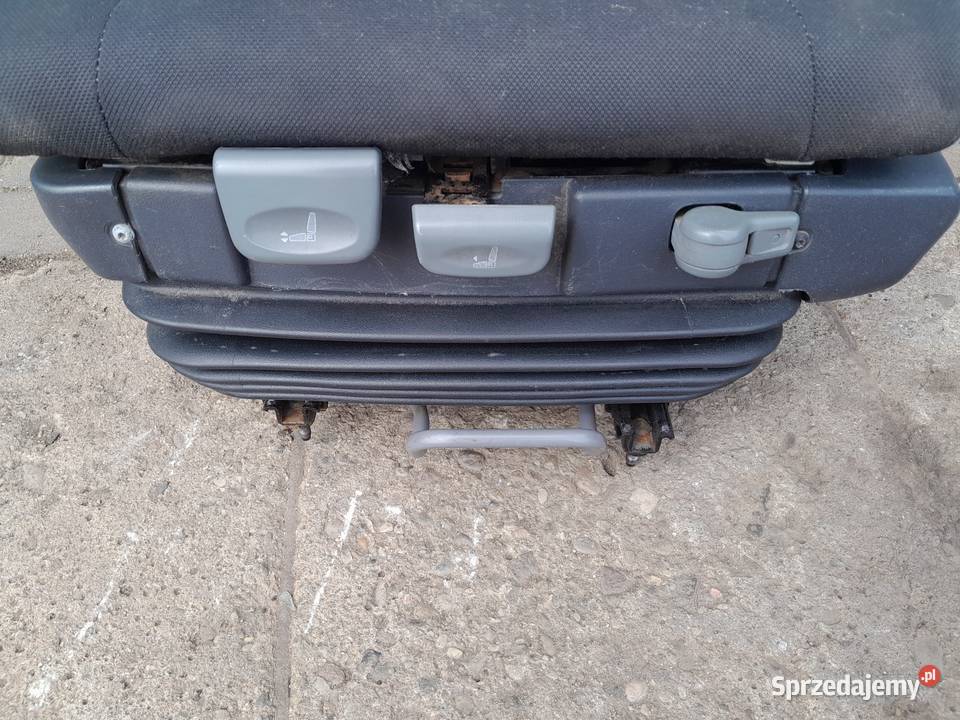 FOTEL LEWY KIEROWCY IVECO STRALIS EURO 5 Mojusz