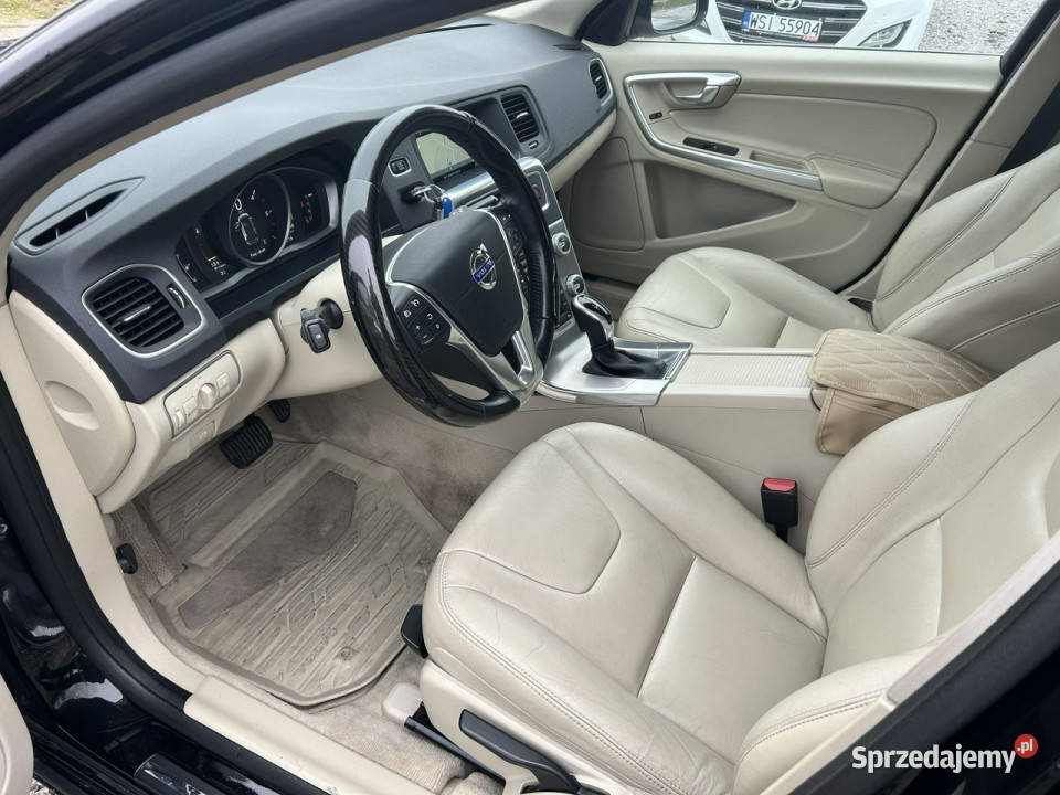 Volvo V60 D2 109 I 20102018 V60 mazowieckie Nowe Iganie
